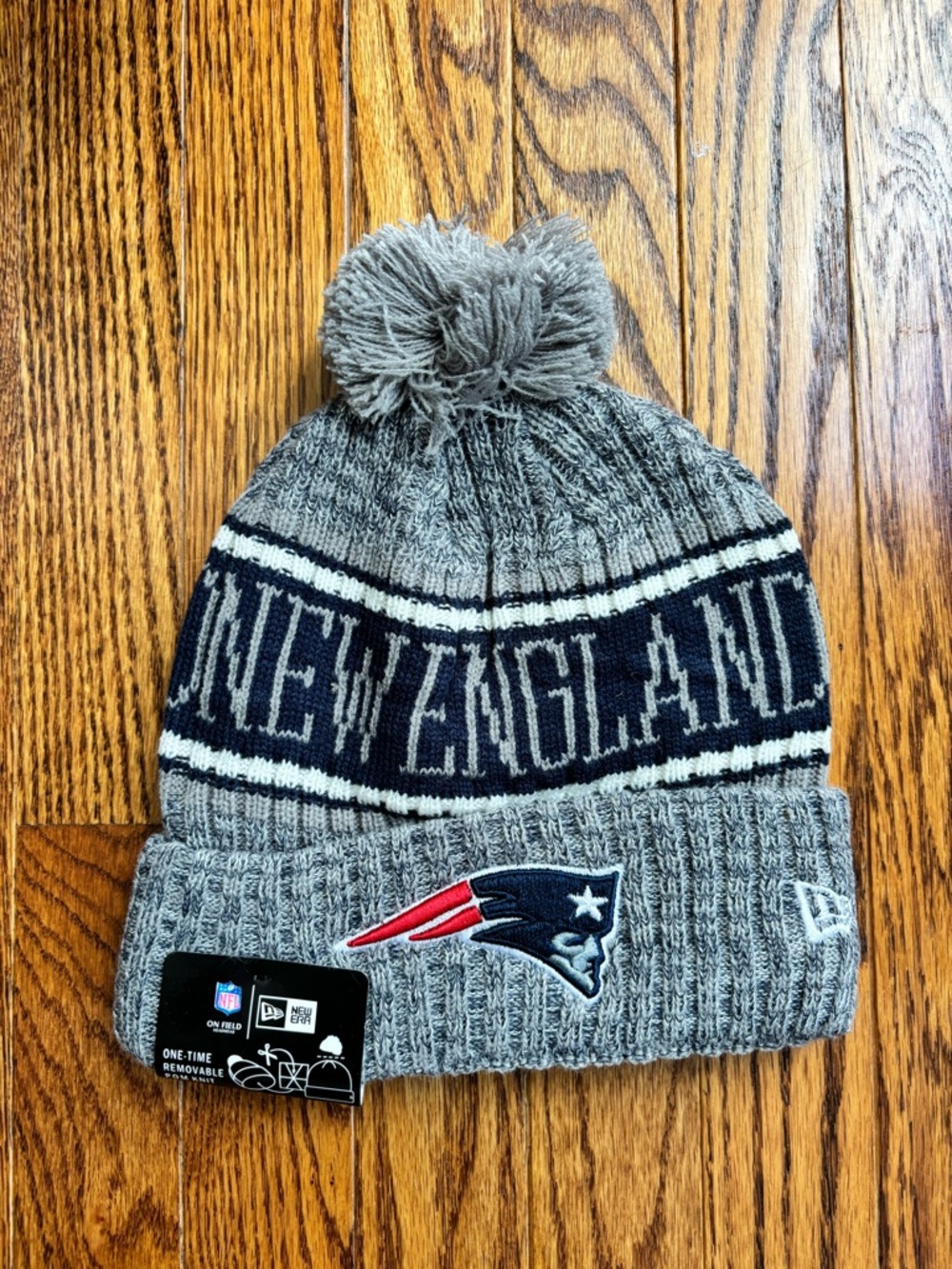 New England Patriots knit hat - new with tags- One size fits most